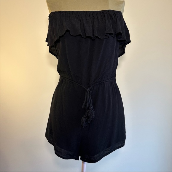 Ruffle Off Shoulder Black Romper - Picture 4 of 7